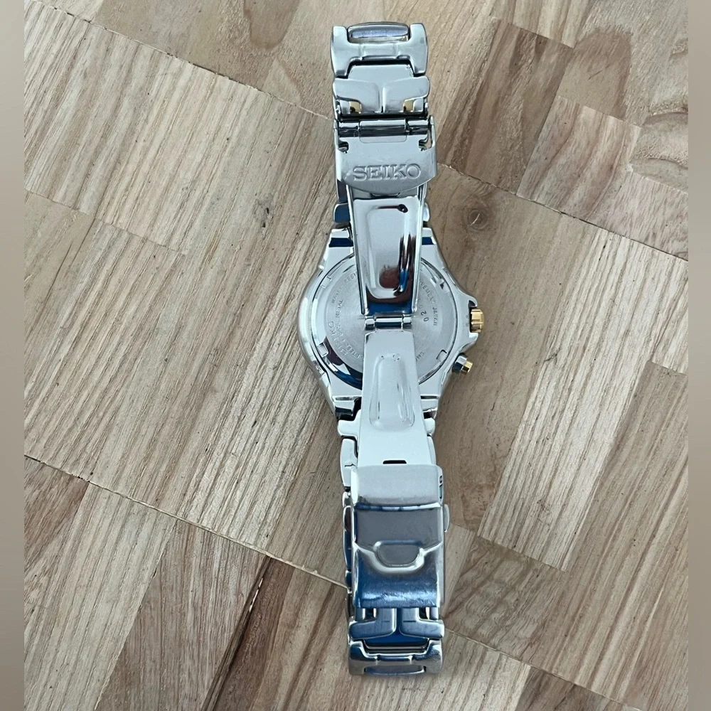 Seiko Kinetic Blue Dial Automatic Rare Men’s Watch Two-Tone Bracelet Date Window